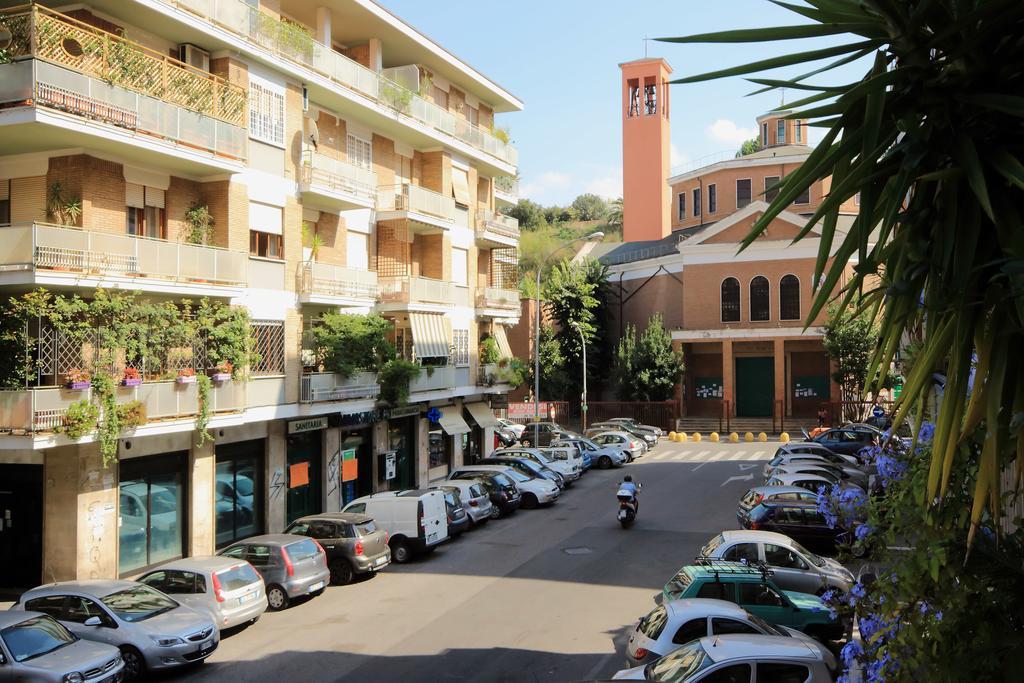 Feriae Latinae Apartment *